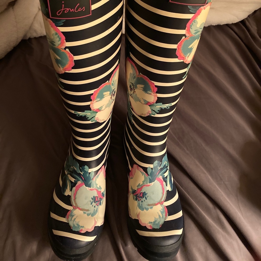 Rain boots